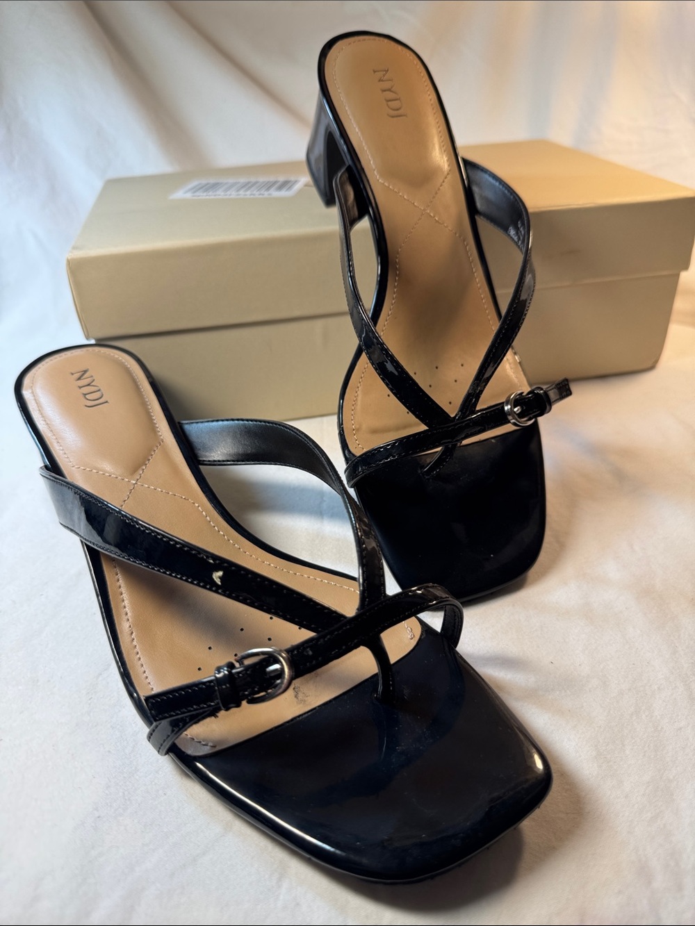 NYDJ Women’s Black Patent Strappy Mid-Heel Sandals size 11